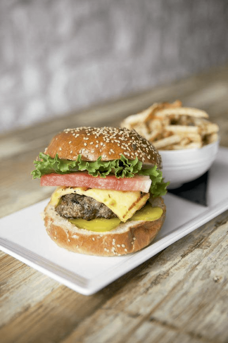 Burguer do Beverly Hotel, Toronto, Canadá