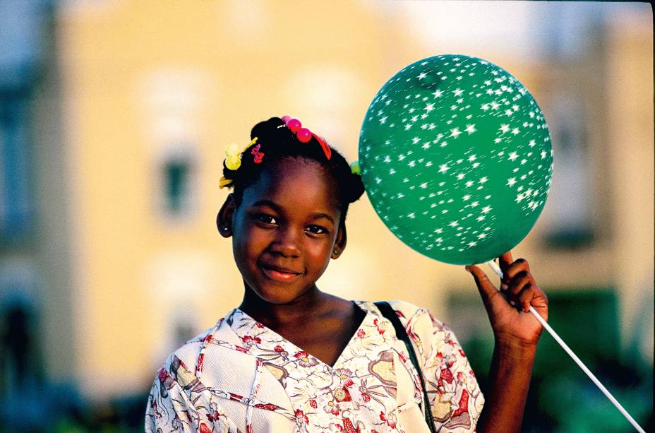 <a href="https://viajeaqui.abril.com.br/paises/barbados" rel="Barbados" target="_blank"><strong>Barbados</strong></a>As praias paradisíacas no mar azul do <a href="https://viajeaqui.abril.com.br/continentes/caribe" rel="Caribe" target="_blank">Caribe</a>, chamam a atenção de viajantes, mas eles também devem conhecer as celebrações religiosas nos domingos de manhã nas igrejas das pequenas vilas. Assim como ver as crianças jogando cricket e tomar o chá das 5 nos café tradicionais, heranças da colonização inglesa <a href="https://viajeaqui.abril.com.br/paises/barbados" rel="Barbados" target="_blank"><strong>Barbados</strong></a>As praias paradisíacas no mar azul do <a href="https://viajeaqui.abril.com.br/continentes/caribe" rel="Caribe" target="_blank">Caribe</a>, chamam a atenção de viajantes, mas eles também devem conhecer as celebrações religiosas nos domingos de manhã nas igrejas das pequenas vilas. Assim como ver as crianças jogando cricket e tomar o chá das 5 nos café tradicionais, heranças da colonização inglesa