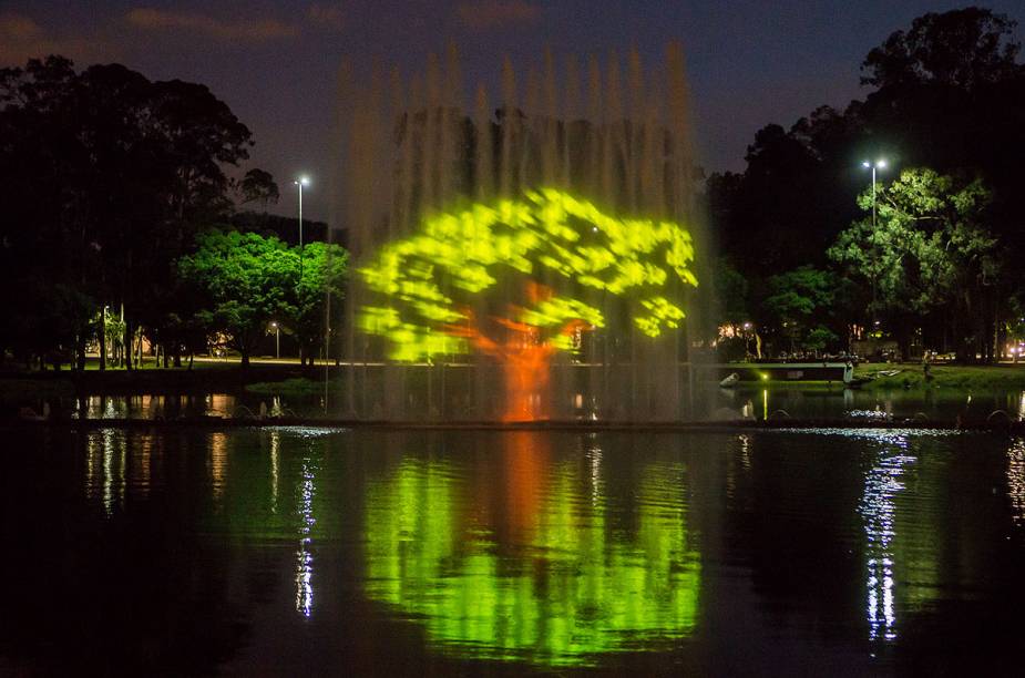 Cenas produzidas especialmente para comemorar os 60 anos do Ibirapuera serão projetadas na fonte do parque