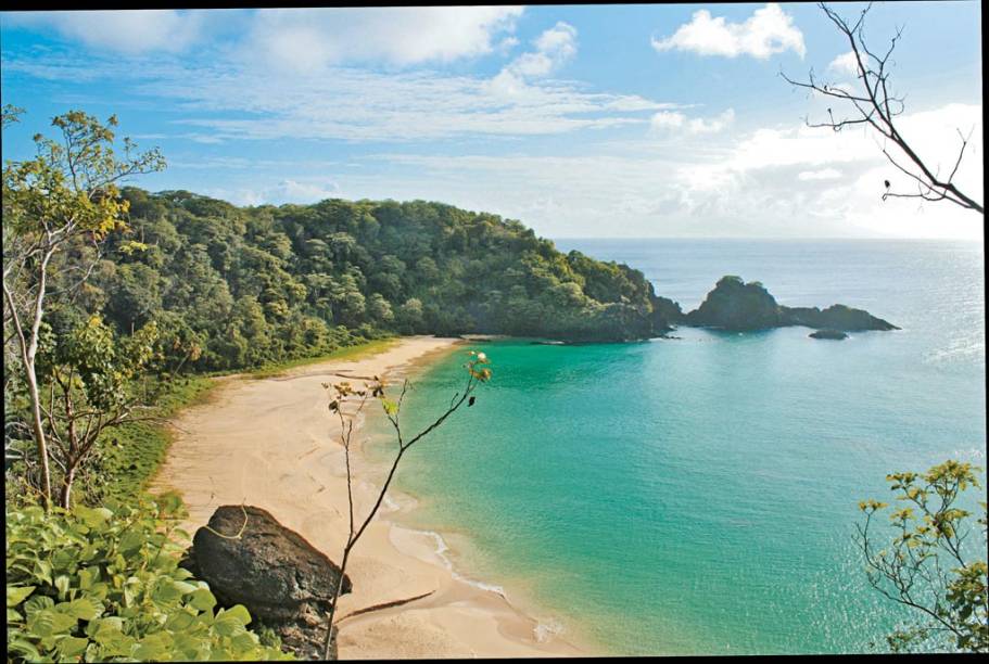 O ângulo clássico da Baía do Sancho O ângulo clássico da Baía do Sancho