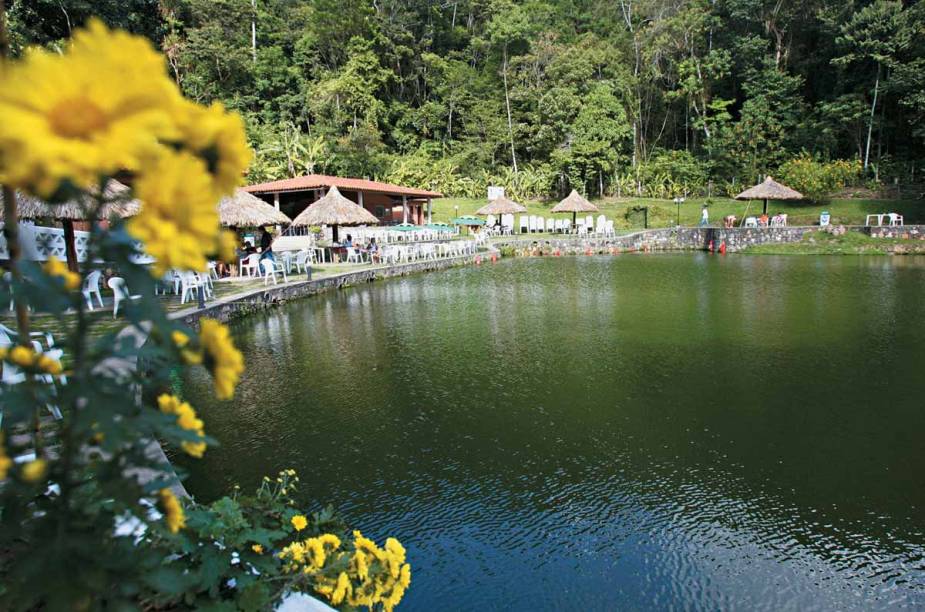 Lagoa na serra de Baturité - a região tem clima ameno em relação ao restante do Ceará, e atrai turistas que estão em busca de um clima mais ameno, o ano todo