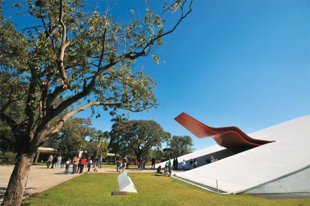 Auditório Ibirapuera, concebido para apresentações musicais no <a href="https://viajeaqui.abril.com.br/estabelecimentos/br-sp-sao-paulo-atracao-parque-do-ibirapuera" rel="Parque Ibirapuera">Parque Ibirapuera</a>, em <a href="https://viajeaqui.abril.com.br/cidades/br-sp-sao-paulo" rel="São Paulo">São Paulo</a> Auditório Ibirapuera, concebido para apresentações musicais no <a href="https://viajeaqui.abril.com.br/estabelecimentos/br-sp-sao-paulo-atracao-parque-do-ibirapuera" rel="Parque Ibirapuera">Parque Ibirapuera</a>, em <a href="https://viajeaqui.abril.com.br/cidades/br-sp-sao-paulo" rel="São Paulo">São Paulo</a>