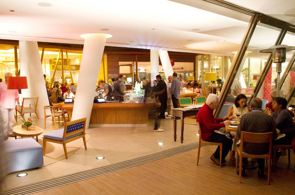Bar Lounge San Remo.