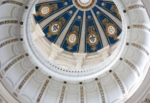 A história política de Havana aparece em todo canto; na foto, o teto do Museo de la Revolución A história política de Havana aparece em todo canto; na foto, o teto do Museo de la Revolución