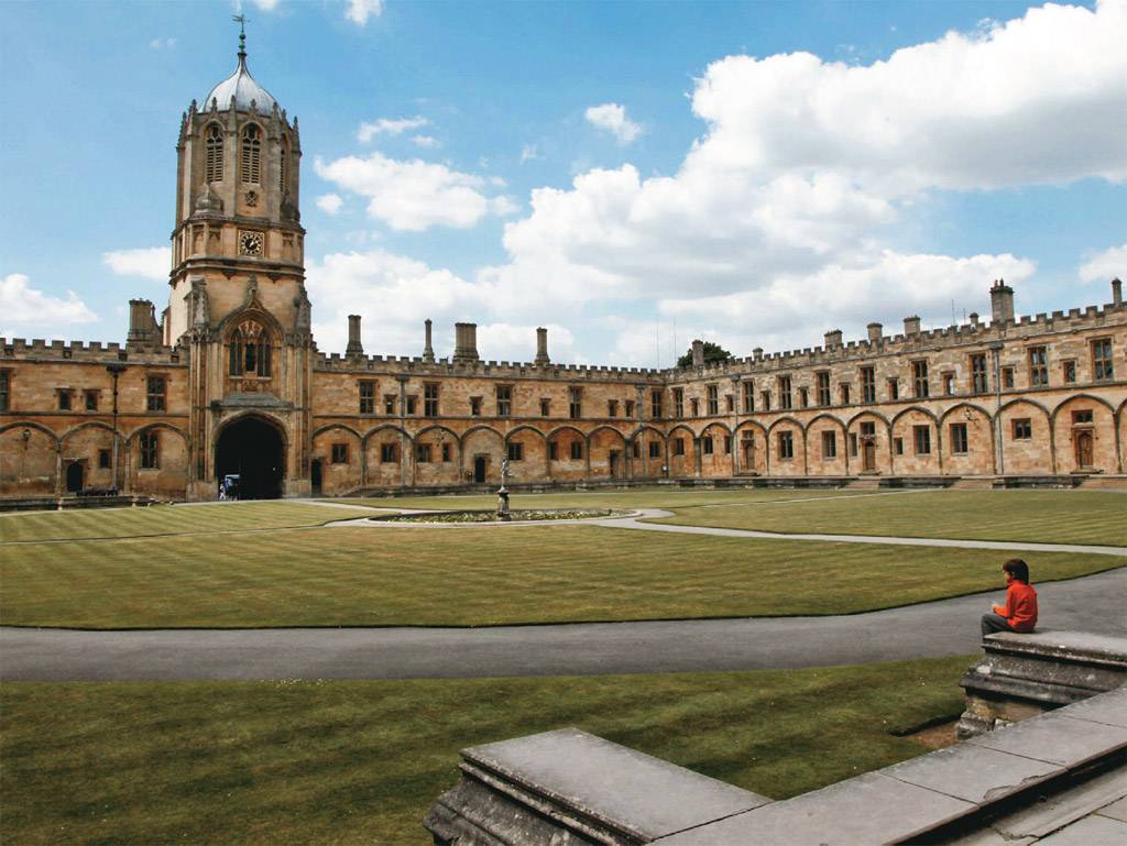 P&aacute;tio da Universidade de Oxford