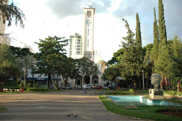 Praça Tubal Vilela Praça Tubal Vilela
