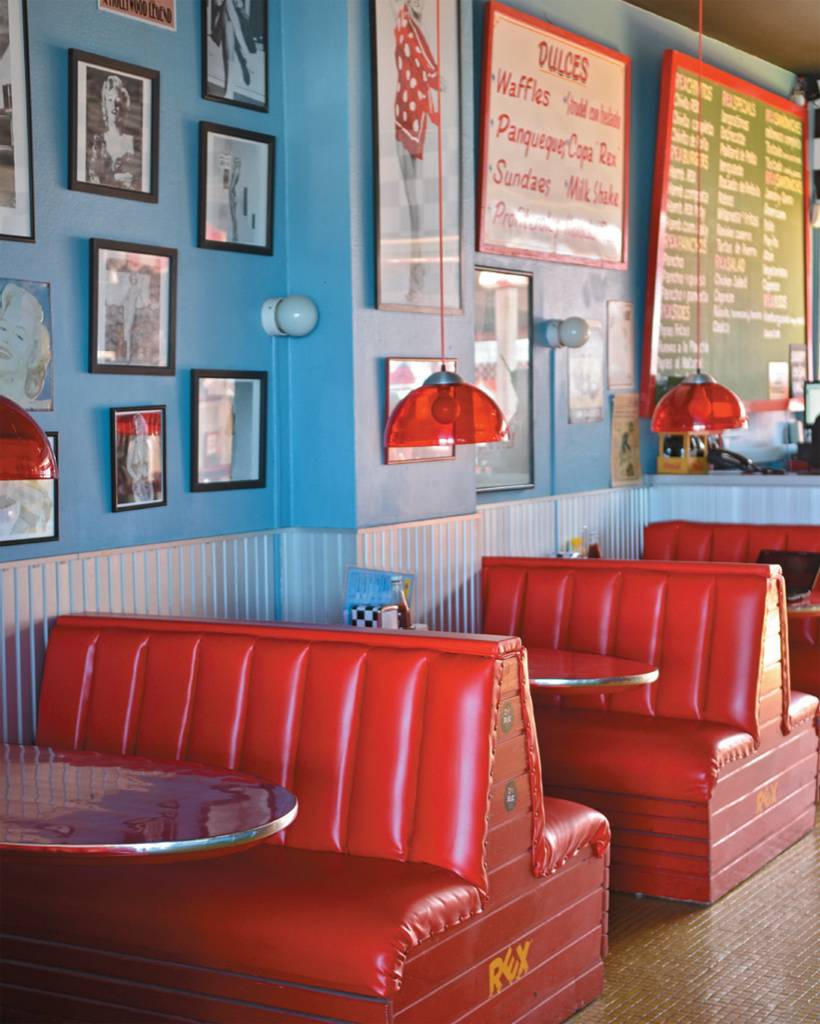 Ambiente retro da lanchonete Rex&nbsp;