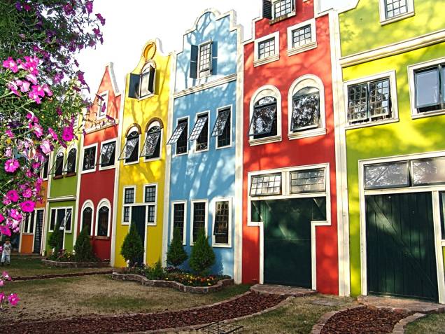 Fachada da exposicão de arranjos florais, uma das principais atrações da Expoflora Fachada da exposicão de arranjos florais, uma das principais atrações da Expoflora
