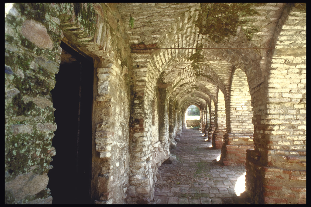 A presença dos jesuítas está em várias construções. Fundada em 1622, Santa Catalina foi declarada Patrimônio Cultural da Humanidade pela Unesco