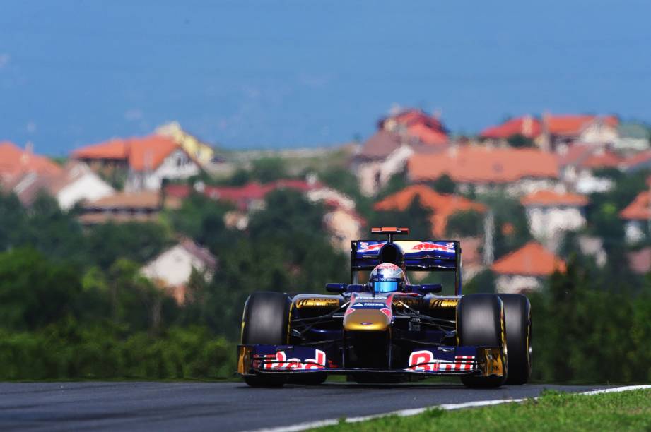 Hungaroring, em <a href="https://viajeaqui.abril.com.br/cidades/hungria-budapeste" rel="Budapeste" target="_blank">Budapeste</a>, na <a href="https://viajeaqui.abril.com.br/paises/hungria" rel="Hungria" target="_blank">Hungria</a>, é considerado pelos pilotos um dos circuitos mais travados da Fórmula 1, pois não tem muitos pontos de ultrapassagem. O heptacampeão da categoria, Michael Schumacher, é o maior vencedor da prova – disputada desde 1986 –, com quatro triunfos Hungaroring, em <a href="https://viajeaqui.abril.com.br/cidades/hungria-budapeste" rel="Budapeste" target="_blank">Budapeste</a>, na <a href="https://viajeaqui.abril.com.br/paises/hungria" rel="Hungria" target="_blank">Hungria</a>, é considerado pelos pilotos um dos circuitos mais travados da Fórmula 1, pois não tem muitos pontos de ultrapassagem. O heptacampeão da categoria, Michael Schumacher, é o maior vencedor da prova – disputada desde 1986 –, com quatro triunfos
