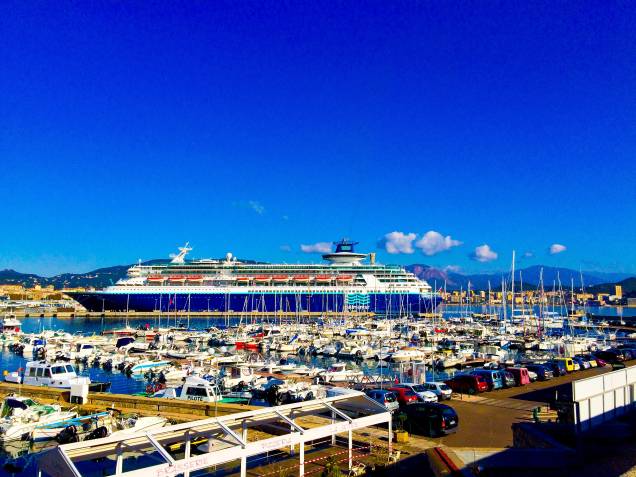 <a href="https://bit.ly/pullm_s" rel="PULLMANTUR SOVEREIGN" target="_blank"><strong>PULLMANTUR SOVEREIGN</strong></a><strong>Saída: </strong>3 de março<strong>Duração do roteiro: </strong>16 noites <a href="https://bit.ly/pullm_s" rel="PULLMANTUR SOVEREIGN" target="_blank"><strong>PULLMANTUR SOVEREIGN</strong></a><strong>Saída: </strong>3 de março<strong>Duração do roteiro: </strong>16 noites