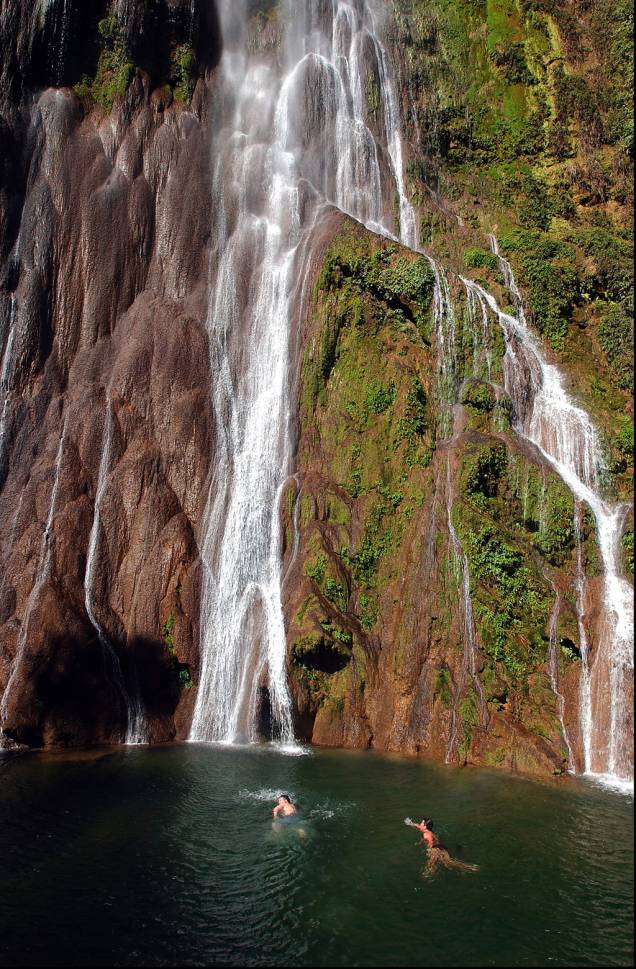 A cachoeira Boca da Onça é a principal de um passeio de 3 km que passa por outras 10 cachoreiras, na Serra da Bodoquena A cachoeira Boca da Onça é a principal de um passeio de 3 km que passa por outras 10 cachoreiras, na Serra da Bodoquena