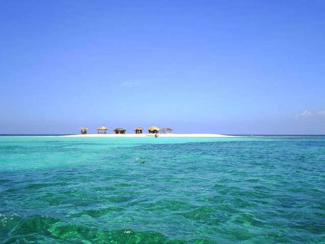 Ilhota ao norte da <a href="https://viajeaqui.abril.com.br/paises/republica-dominicana" rel="República Dominicana" target="_blank"><strong>República Dominicana</strong></a> Ilhota ao norte da <a href="https://viajeaqui.abril.com.br/paises/republica-dominicana" rel="República Dominicana" target="_blank"><strong>República Dominicana</strong></a>