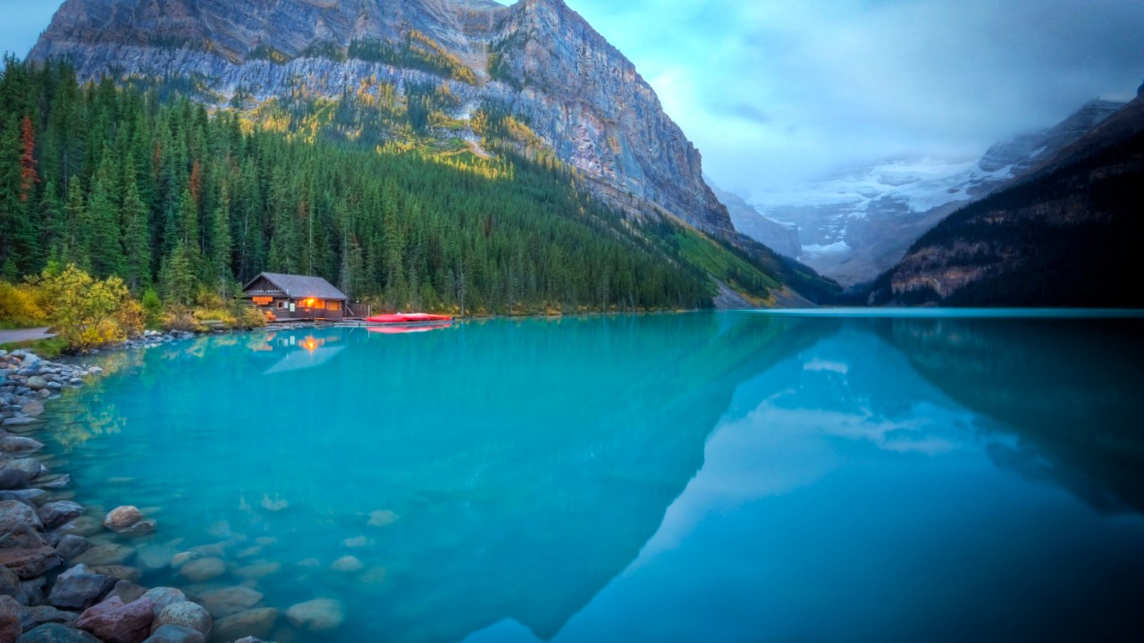 18 Lake Louise - Banff National Park - Canada - Paul Zizka