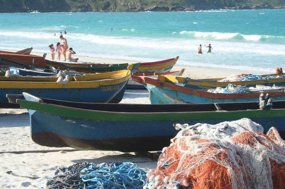 Redes e barcos de pesca ancorados na Prainha Redes e barcos de pesca ancorados na Prainha