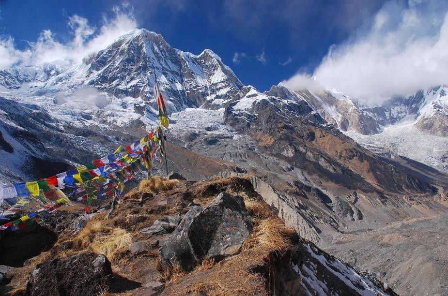 <strong>Annapurna, <a href="https://viajeaqui.abril.com.br/paises/nepal" target="_blank" rel="noopener">Nepal</a></strong> No trajeto, é preciso fazer a aclimatação. Uma sugestão interessante são os tours guiados que fornecem todas as informações para o passeio. A parte mais divertida é a descida, onde é de extrema importância a habilidade em conduzir a bike por terrenos irregulares. Os melhores meses para fazer o passeio são entre setembro e dezembro. <strong>Annapurna, <a href="https://viajeaqui.abril.com.br/paises/nepal" target="_blank" rel="noopener">Nepal</a></strong> No trajeto, é preciso fazer a aclimatação. Uma sugestão interessante são os tours guiados que fornecem todas as informações para o passeio. A parte mais divertida é a descida, onde é de extrema importância a habilidade em conduzir a bike por terrenos irregulares. Os melhores meses para fazer o passeio são entre setembro e dezembro.