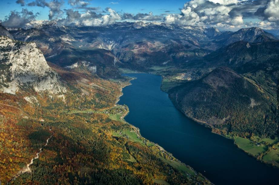 Lago Grundlsee, Est&iacute;ria