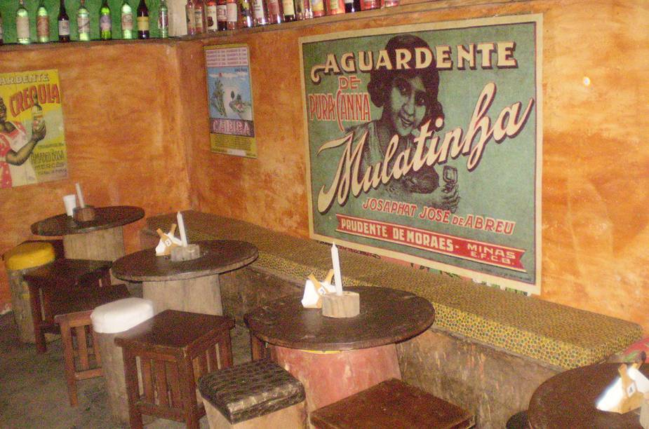 O <a href="https://viajeaqui.abril.com.br/estabelecimentos/br-sp-braganca-paulista-atracao-galpao-busca-vida" target="_blank">Galpão Busca Vida</a> é buscado (com o perdão do trocadilho) por aqueles que querem provar e adquirir o já famoso aperitivo à base de cachaça, mel e limão. O galpão também funciona como bar e pizzaria. O <a href="https://viajeaqui.abril.com.br/estabelecimentos/br-sp-braganca-paulista-atracao-galpao-busca-vida" target="_blank">Galpão Busca Vida</a> é buscado (com o perdão do trocadilho) por aqueles que querem provar e adquirir o já famoso aperitivo à base de cachaça, mel e limão. O galpão também funciona como bar e pizzaria.