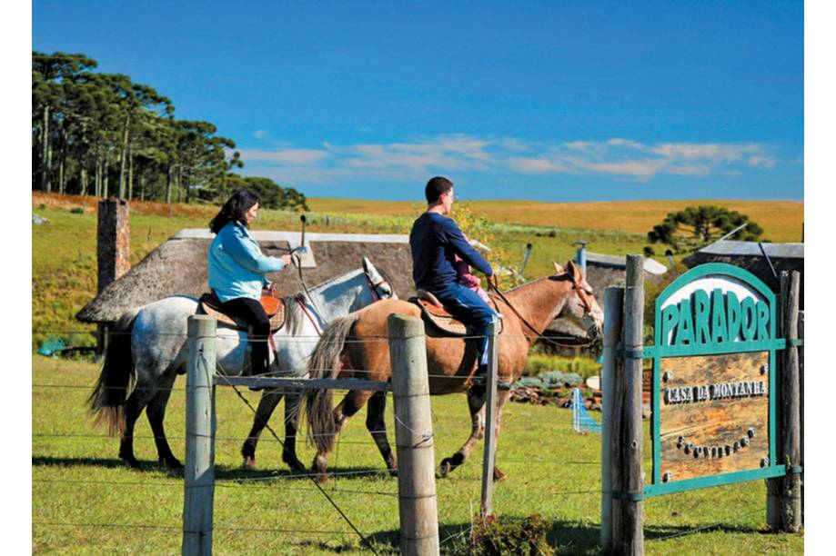 Cavalgada do Parador Casa da Montanha Cavalgada do Parador Casa da Montanha