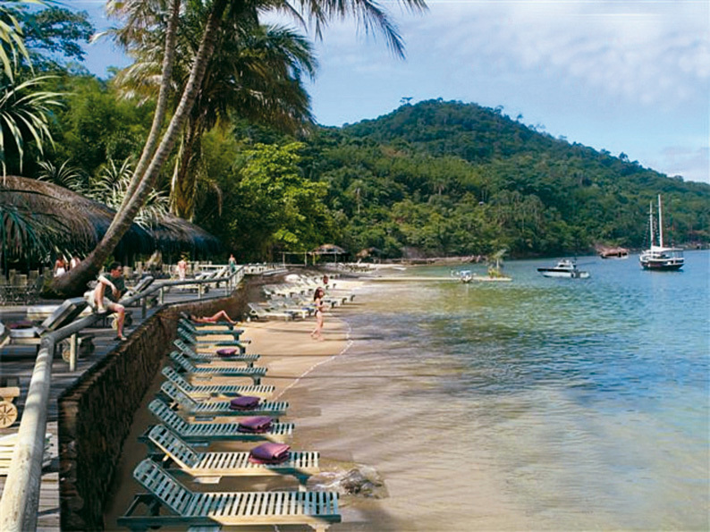 <strong>Jaguanum/<a href="https://viajeaqui.abril.com.br/cidades/br-rj-mangaratiba" rel="Mangaratiba">Mangaratiba</a> <a href="https://viajeaqui.abril.com.br/estados/br-rio-de-janeiro" rel="(RJ)">(RJ)</a></strong><br /><br />A praia de Jaguanum, em Mangaratiba, no litoral do Rio de Janeiro, espera os cruzeiristas com atividades cheias de emoção: tirolesa, caiaque e passeio para observação de golfinhos. <strong>Jaguanum/<a href="https://viajeaqui.abril.com.br/cidades/br-rj-mangaratiba" rel="Mangaratiba">Mangaratiba</a> <a href="https://viajeaqui.abril.com.br/estados/br-rio-de-janeiro" rel="(RJ)">(RJ)</a></strong><br /><br />A praia de Jaguanum, em Mangaratiba, no litoral do Rio de Janeiro, espera os cruzeiristas com atividades cheias de emoção: tirolesa, caiaque e passeio para observação de golfinhos.