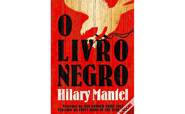 <strong>7. O Livro Negro, Hilary Mantel</strong>Abordar o histórico da Família Real rendeu bons frutos à autora britânica. Suas obras bem escritas foram finalistas em diversos prêmios literários e a consagrou como a primeira mulher premiada duas vezes com o Man Booker Prize. A obra em questão volta ao reinado de Henrique VIII para relatar a ascensão do primeiro-ministro Thomas Cromwell, uma figura fria e contraditória que se transformou em uma das peças-chave para a condenação e morte da rainha Ana Bolena <strong>7. O Livro Negro, Hilary Mantel</strong>Abordar o histórico da Família Real rendeu bons frutos à autora britânica. Suas obras bem escritas foram finalistas em diversos prêmios literários e a consagrou como a primeira mulher premiada duas vezes com o Man Booker Prize. A obra em questão volta ao reinado de Henrique VIII para relatar a ascensão do primeiro-ministro Thomas Cromwell, uma figura fria e contraditória que se transformou em uma das peças-chave para a condenação e morte da rainha Ana Bolena