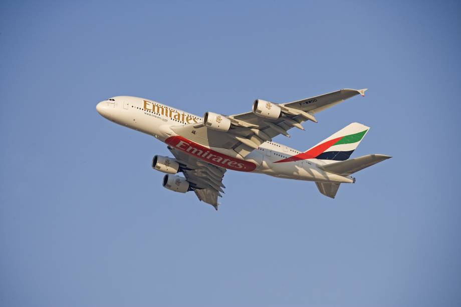 Emirates é eleita a melhor companhia aérea do mundo pela Skytrax World Airline Awards Emirates é eleita a melhor companhia aérea do mundo pela Skytrax World Airline Awards