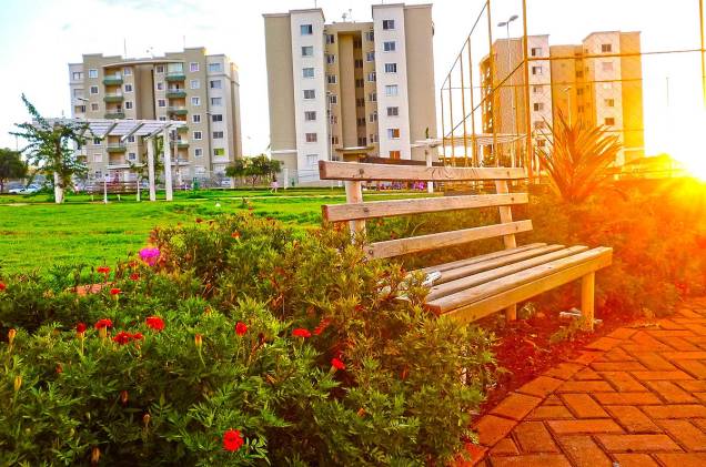 Goiânia é uma cidade conhecida pela abundância de parques arborizados com lagos e pistas de caminhada Goiânia é uma cidade conhecida pela abundância de parques arborizados com lagos e pistas de caminhada
