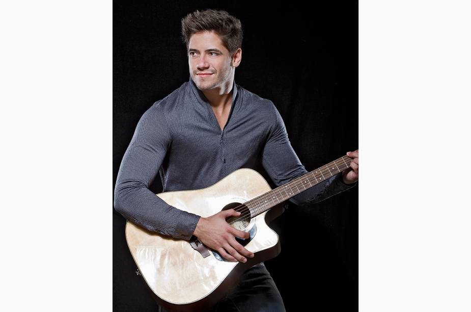 O estilo de música que Andrio toca é o sertanejo O estilo de música que Andrio toca é o sertanejo