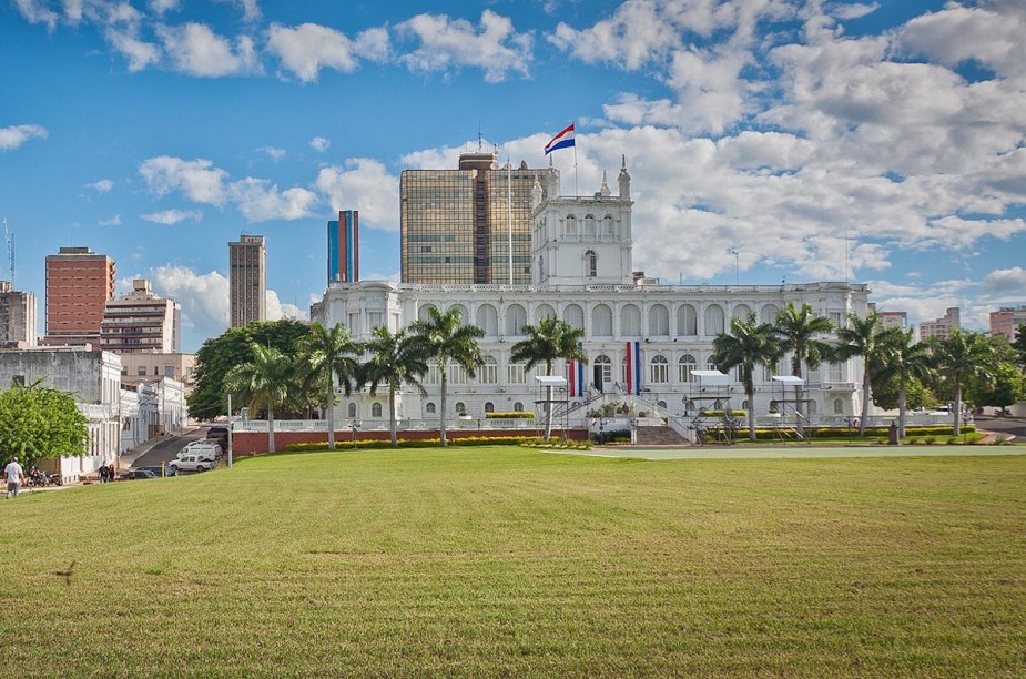 Vários prédios históricos da cidade concentram-se na região central de Assunção