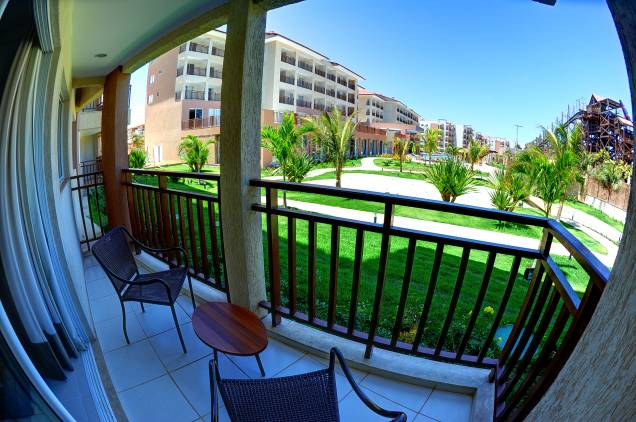 Varanda de um dos apartamentos do Beach Park Wellness Resort Varanda de um dos apartamentos do Beach Park Wellness Resort
