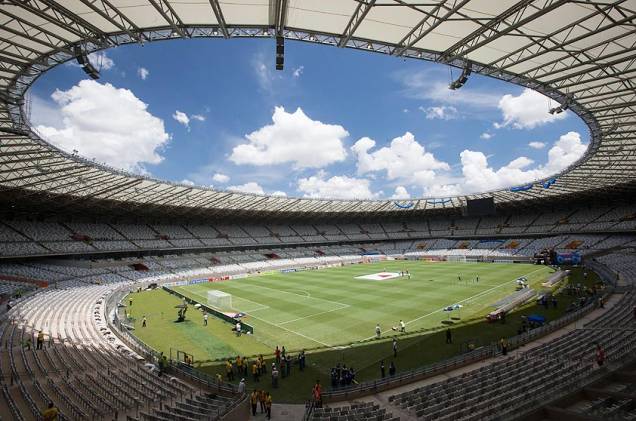 <a href="https://viajeaqui.abril.com.br/estabelecimentos/br-mg-belo-horizonte-atracao-estadio-mineirao" rel="Mineirão – Belo Horizonte:" target="_blank"><strong>Mineirão – Belo Horizonte: </strong></a>Inaugurado em 1965, o Estádio do Mineirão foi reinaugurado em 2013, a partir de então pronto para receber as partidas da Copa do Mundo de 2014. Apesar de já ter sido palco de muitos jogos, essa será a primeira Copa do Mundo para o Estádio do Mineirão. <a href="https://viajeaqui.abril.com.br/estabelecimentos/br-mg-belo-horizonte-atracao-estadio-mineirao" rel="Mineirão – Belo Horizonte:" target="_blank"><strong>Mineirão – Belo Horizonte: </strong></a>Inaugurado em 1965, o Estádio do Mineirão foi reinaugurado em 2013, a partir de então pronto para receber as partidas da Copa do Mundo de 2014. Apesar de já ter sido palco de muitos jogos, essa será a primeira Copa do Mundo para o Estádio do Mineirão.