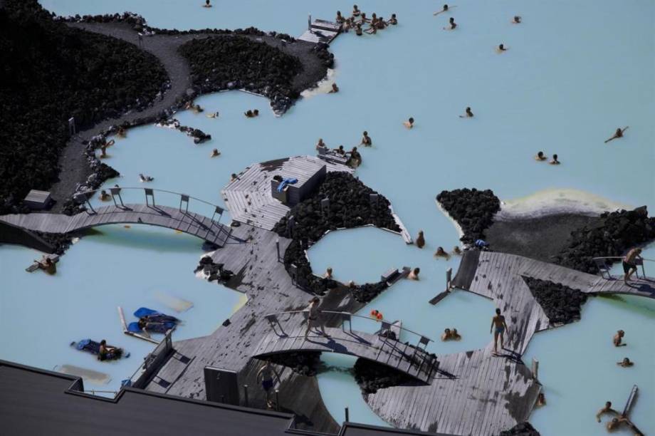 Piscina termal na Laguna Azul Piscina termal na Laguna Azul