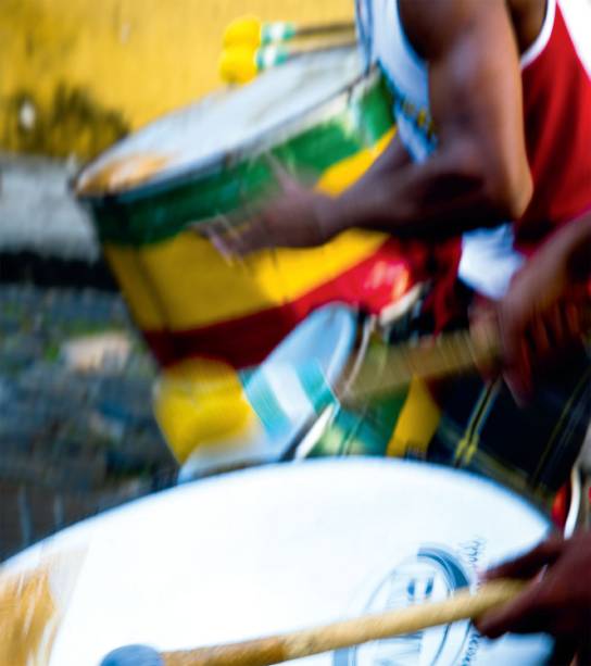 Bloco afro nas ruas do Pelourinho