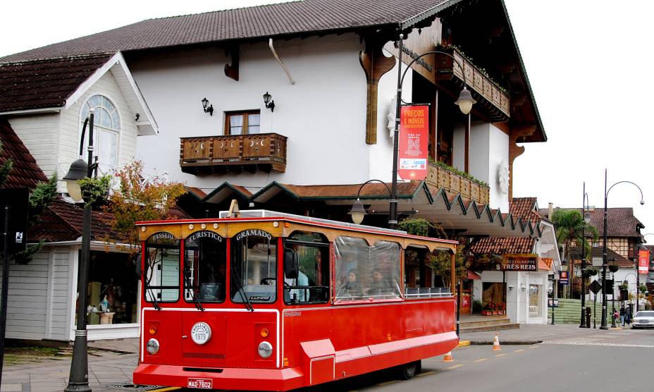 <a href="https://viajeaqui.abril.com.br/cidades/br-rs-gramado" rel="1. Gramado (RS)" target="_self"><strong>2. Gramado (RS)</strong></a> Com anfitriões extremamente cordiais e solícitos, a experiência é um prato cheio para casais apaixonados e famílias <a href="https://viajeaqui.abril.com.br/cidades/br-rs-gramado" rel="1. Gramado (RS)" target="_self"><strong>2. Gramado (RS)</strong></a> Com anfitriões extremamente cordiais e solícitos, a experiência é um prato cheio para casais apaixonados e famílias