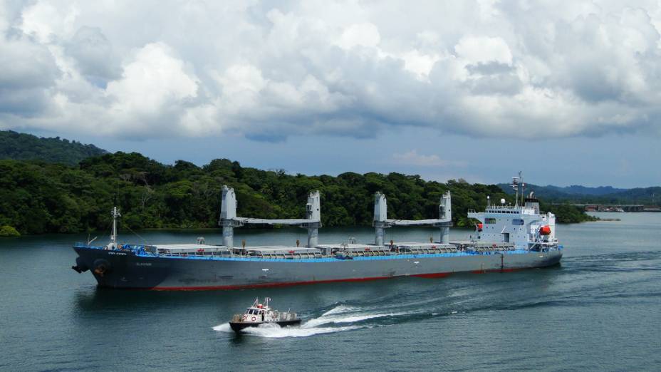 O Canal do Panamá continua sendo uma das principais vias mercantis do planeta, com uma passagem incessante de cargas e produtos O Canal do Panamá continua sendo uma das principais vias mercantis do planeta, com uma passagem incessante de cargas e produtos