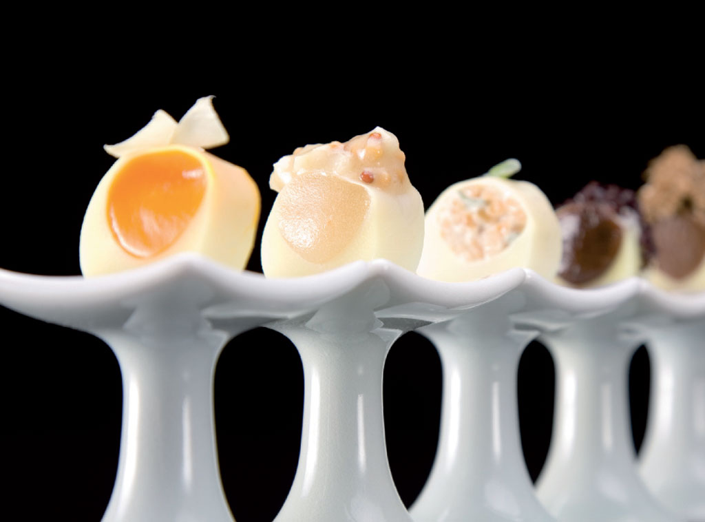 Prato do restaurante Alinea Prato do restaurante Alinea