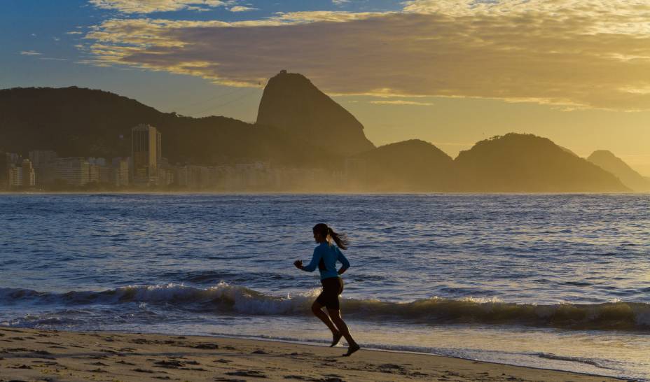 <strong>1º lugar - Copacabana, Rio de Janeiro</strong><br /><br /><a href="https://viajeaqui.abril.com.br/estabelecimentos/br-rj-rio-de-janeiro-atracao-praia-de-copacabana" rel="Praia de Copacabana">Praia de Copacabana</a>, no <a href="https://viajeaqui.abril.com.br/cidades/br-rj-rio-de-janeiro" rel="Rio de Janeiro">Rio de Janeiro</a>: a praia mais famosa do Brasil é a queridinha dos solteiros. É a preferida dos membros do site de relacionamento Par Perfeito