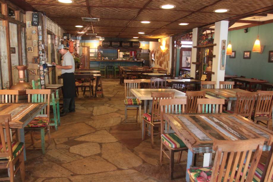 &Aacute;rea bistr&ocirc; do Divina Gula, em Macei&oacute;, Alagoas