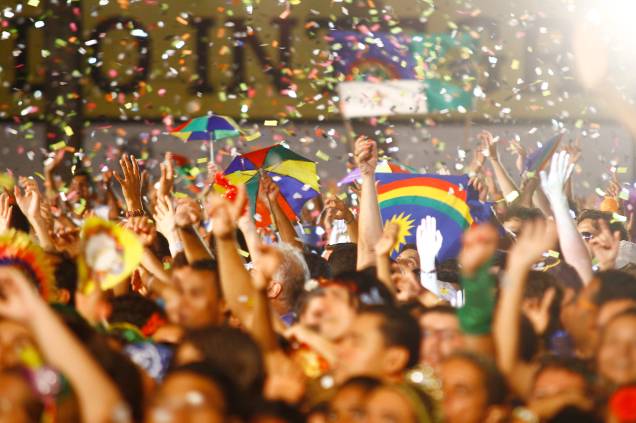 <strong>3. <a href="https://viajeaqui.abril.com.br/cidades/br-pe-recife" rel="Recife (PE)" target="_blank">Recife (PE)</a></strong> A cidade recebe muita gente na época do Carnaval, quando o frevo rola solto pelas ruas do centro velho e a festa estende-se até as ladeiras de <a href="https://viajeaqui.abril.com.br/cidades/br-pe-olinda" rel="Olinda" target="_blank">Olinda</a> <strong>3. <a href="https://viajeaqui.abril.com.br/cidades/br-pe-recife" rel="Recife (PE)" target="_blank">Recife (PE)</a></strong> A cidade recebe muita gente na época do Carnaval, quando o frevo rola solto pelas ruas do centro velho e a festa estende-se até as ladeiras de <a href="https://viajeaqui.abril.com.br/cidades/br-pe-olinda" rel="Olinda" target="_blank">Olinda</a>