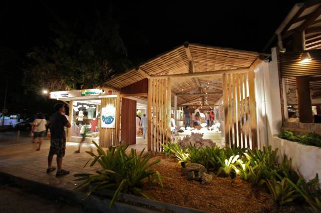 O Espaço Coral Vivo Mucugê, em <a href="https://viajeaqui.abril.com.br/cidades/br-ba-arraial-dajuda" rel="Arraial dAujda" target="_blank">Arraial DAujda</a>, <a href="https://viajeaqui.abril.com.br/estados/br-bahia" rel="Bahia" target="_blank">Bahia</a>, foi criado para mostrar a importância da conservação dos recifes de coral em uma das regiões mais ricas em biodiversidade marinha do Brasil O Espaço Coral Vivo Mucugê, em <a href="https://viajeaqui.abril.com.br/cidades/br-ba-arraial-dajuda" rel="Arraial dAujda" target="_blank">Arraial DAujda</a>, <a href="https://viajeaqui.abril.com.br/estados/br-bahia" rel="Bahia" target="_blank">Bahia</a>, foi criado para mostrar a importância da conservação dos recifes de coral em uma das regiões mais ricas em biodiversidade marinha do Brasil