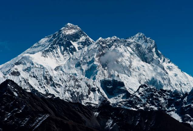 Face sul do Everest com o Lhotse em primeiro plano, Nepal Face sul do Everest com o Lhotse em primeiro plano, Nepal