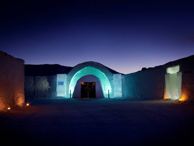 Entrada do Ice Hotel na temporada 2010/11 Entrada do Ice Hotel na temporada 2010/11