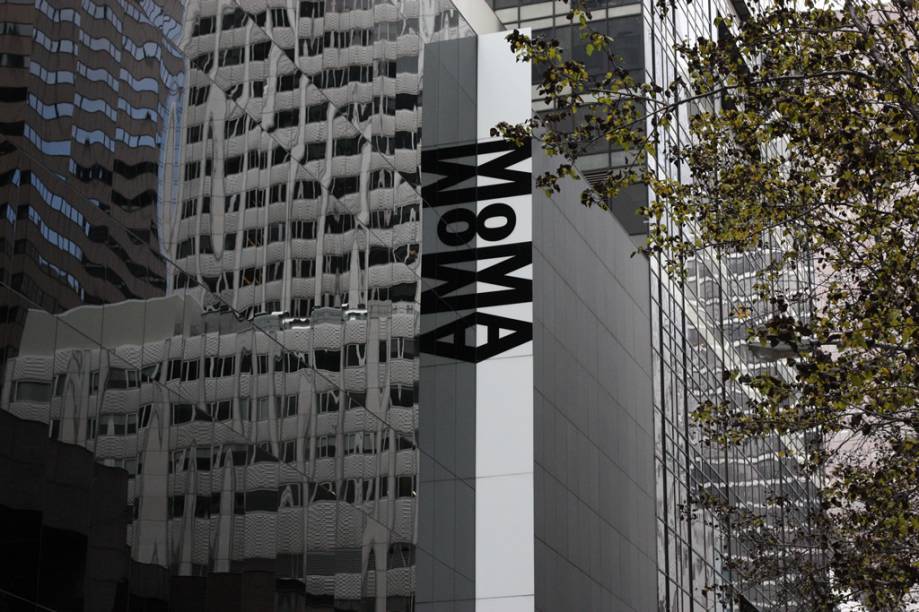 Considerado o maior acervo de arte moderna do mundo, o MoMA abriga mais de 150 mil trabalhos, entre pinturas, esculturas e fotografias Considerado o maior acervo de arte moderna do mundo, o MoMA abriga mais de 150 mil trabalhos, entre pinturas, esculturas e fotografias