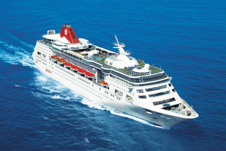 Com 48.500 toneladas, o Empress tem capacidade para 1.853 passageiros Com 48.500 toneladas, o Empress tem capacidade para 1.853 passageiros