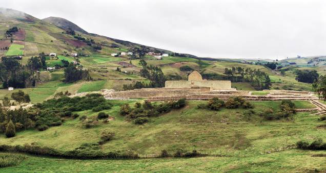 <a href="http:// https://viajeaqui.abril.com.br/materias/ingapirca-e-o-melhor-sitio-arqueologico-do-equador-canari-incas" rel="Ingapirca - Equador" target="_blank"><strong>Ingapirca – Equador</strong></a> O sítio arqueológico mais bem conservado do Equador fica no fim do Qhapaq Ñan equatorial e está a 90 km de <a href="https://viajeaqui.abril.com.br/materias/passeio-de-trem-equador-abismos-nariz-del-diablo-canion-rio-chanchan" rel="Alausí" target="_blank">Alausí</a>, onde se pega o trem para o cânion Nariz del Diablo. Para chegar caminhando há uma trilha de 40 km que pode ser percorrida em 3 dias por montanhas belíssimas <a href="http:// https://viajeaqui.abril.com.br/materias/ingapirca-e-o-melhor-sitio-arqueologico-do-equador-canari-incas" rel="Ingapirca - Equador" target="_blank"><strong>Ingapirca – Equador</strong></a> O sítio arqueológico mais bem conservado do Equador fica no fim do Qhapaq Ñan equatorial e está a 90 km de <a href="https://viajeaqui.abril.com.br/materias/passeio-de-trem-equador-abismos-nariz-del-diablo-canion-rio-chanchan" rel="Alausí" target="_blank">Alausí</a>, onde se pega o trem para o cânion Nariz del Diablo. Para chegar caminhando há uma trilha de 40 km que pode ser percorrida em 3 dias por montanhas belíssimas