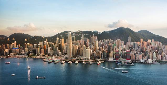 <a href="https://viajeaqui.abril.com.br/cidades/china-hong-kong" rel="Hong Kong – China" target="_blank"><strong>Hong Kong</strong></a><strong> – <a href="https://viajeaqui.abril.com.br/paises/china" rel="China" target="_blank">China</a></strong>Ainda que as propriedades custem caro e haja muita poluição do ar, Hong Kong está na lista devido ao incentivo à criação de empresas sustentáveis e por ser um excelente lugar para se viver, com parques extensos, excelente rede de transporte público e baixas taxas de criminalidade <a href="https://viajeaqui.abril.com.br/cidades/china-hong-kong" rel="Hong Kong – China" target="_blank"><strong>Hong Kong</strong></a><strong> – <a href="https://viajeaqui.abril.com.br/paises/china" rel="China" target="_blank">China</a></strong>Ainda que as propriedades custem caro e haja muita poluição do ar, Hong Kong está na lista devido ao incentivo à criação de empresas sustentáveis e por ser um excelente lugar para se viver, com parques extensos, excelente rede de transporte público e baixas taxas de criminalidade