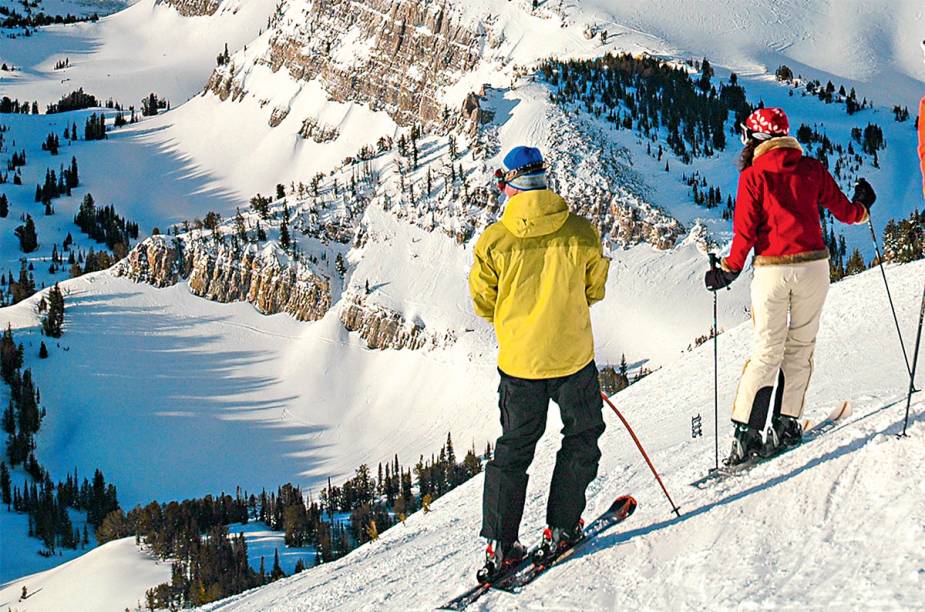 <strong>9. <a href="https://viajeaqui.abril.com.br/materias/jackson-hole-as-dificuldades-de-esquiar-na-vila-dos-eua" rel="Jackson Hole, nos Estados Unidos" target="_blank">Jackson Hole, nos Estados Unidos</a></strong> Até onde a vista alcança, é só beleza pura em Jackson Hole. Dureza é prestar atenção no ato de esquiar na estação que conserva um clima autêntico de Velho Oeste <strong>9. <a href="https://viajeaqui.abril.com.br/materias/jackson-hole-as-dificuldades-de-esquiar-na-vila-dos-eua" rel="Jackson Hole, nos Estados Unidos" target="_blank">Jackson Hole, nos Estados Unidos</a></strong> Até onde a vista alcança, é só beleza pura em Jackson Hole. Dureza é prestar atenção no ato de esquiar na estação que conserva um clima autêntico de Velho Oeste