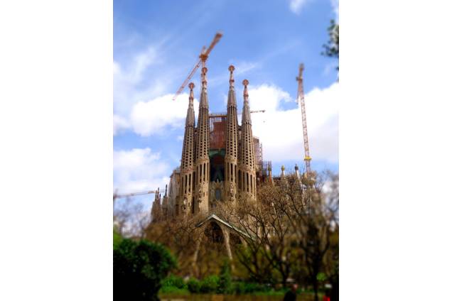 <a href="https://viajeaqui.abril.com.br/estabelecimentos/espanha-barcelona-atracao-la-sagrada-familia" rel="La Sagrada Família" target="_blank">La Sagrada Família</a>, <a href="https://viajeaqui.abril.com.br/cidades/espanha-barcelona" rel="Barcelona" target="_blank">Barcelona</a>, <a href="https://viajeaqui.abril.com.br/paises/espanha" rel="Espanha" target="_blank">Espanha</a> <a href="https://viajeaqui.abril.com.br/estabelecimentos/espanha-barcelona-atracao-la-sagrada-familia" rel="La Sagrada Família" target="_blank">La Sagrada Família</a>, <a href="https://viajeaqui.abril.com.br/cidades/espanha-barcelona" rel="Barcelona" target="_blank">Barcelona</a>, <a href="https://viajeaqui.abril.com.br/paises/espanha" rel="Espanha" target="_blank">Espanha</a>