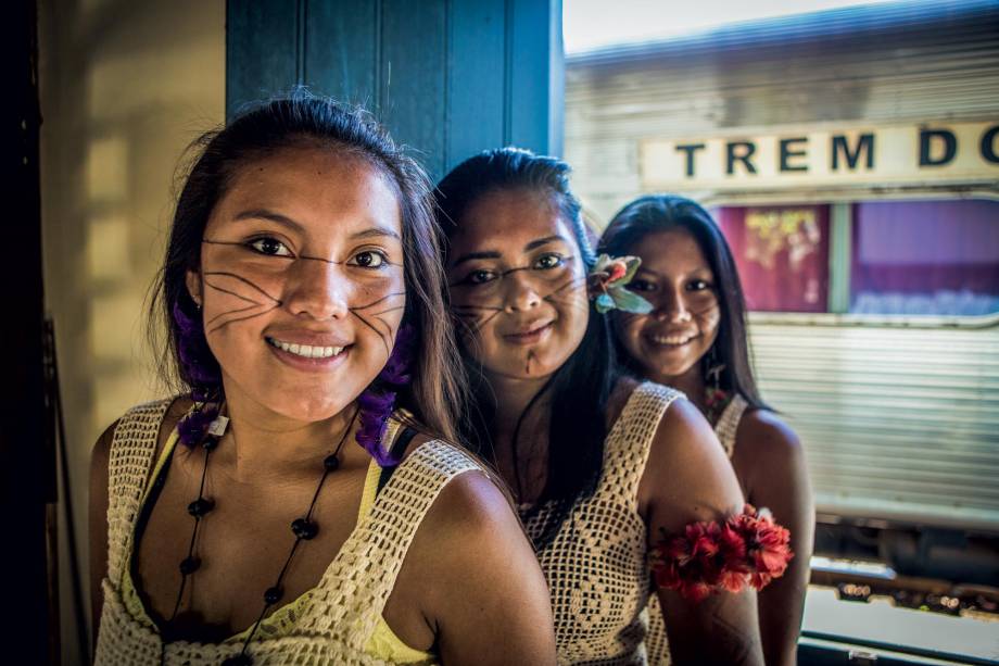 Índias terenas na parada de Taunay Índias terenas na parada de Taunay