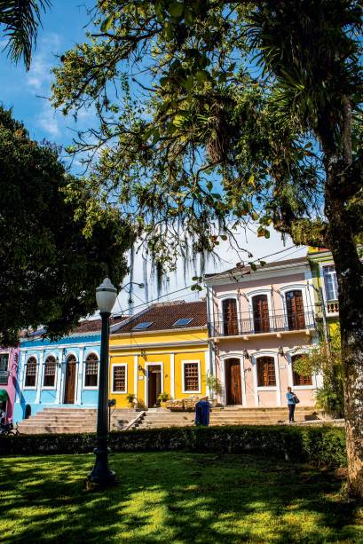 Casarões coloniais do Paraná Casarões coloniais do Paraná